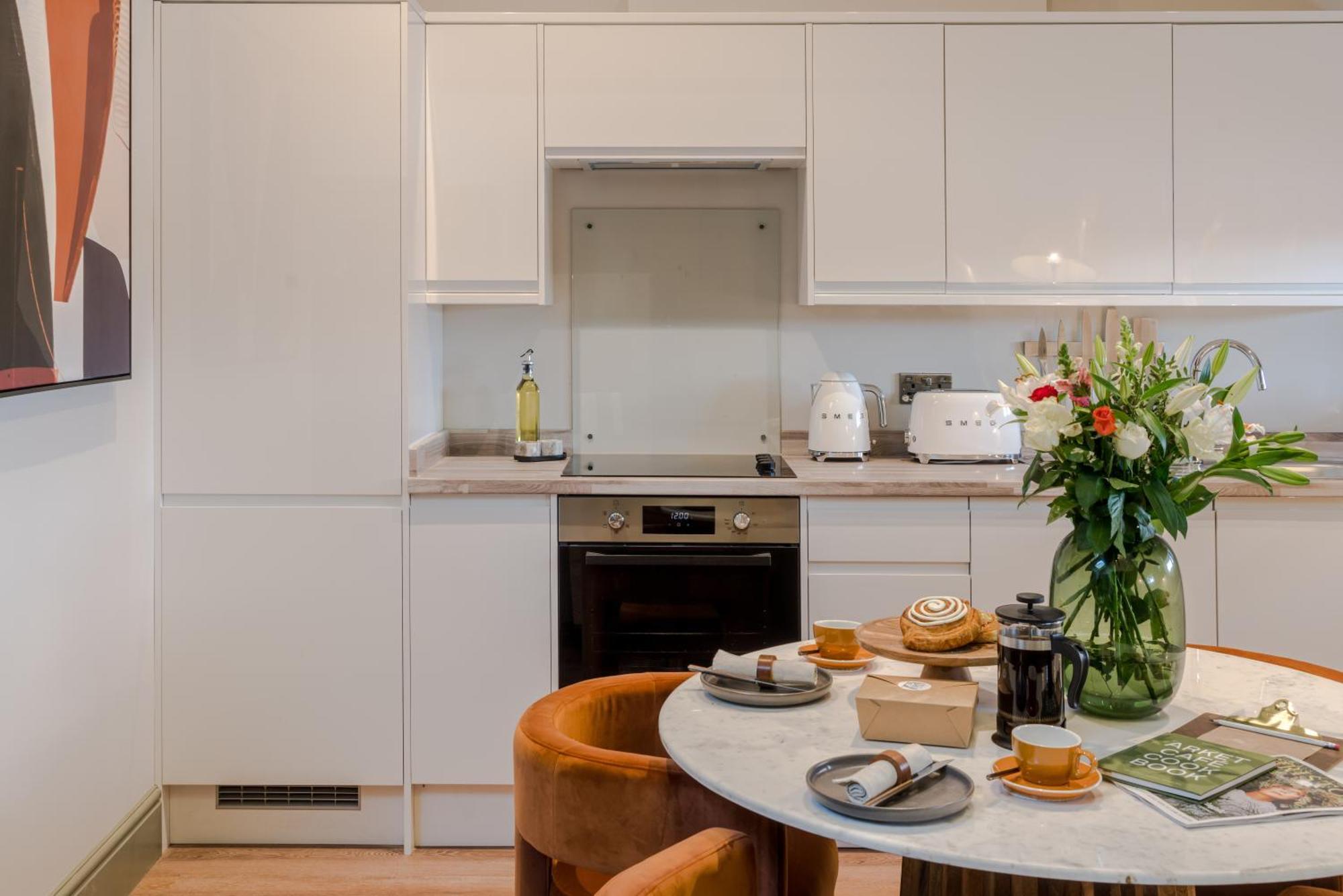 Redland Place - Your Apartment Бристол Екстериор снимка